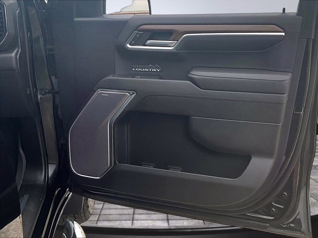 2022 Black Chevrolet Silverado 1500 High Country 4X4 Truck