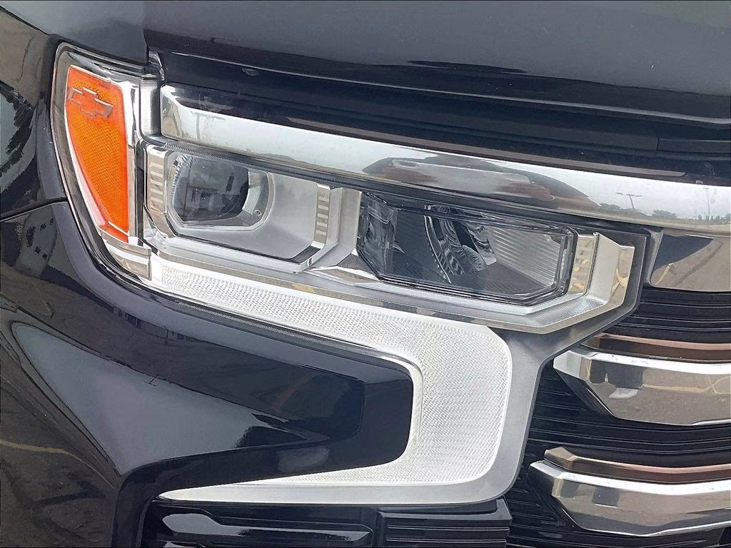 2022 Black Chevrolet Silverado 1500 High Country 4X4 Truck