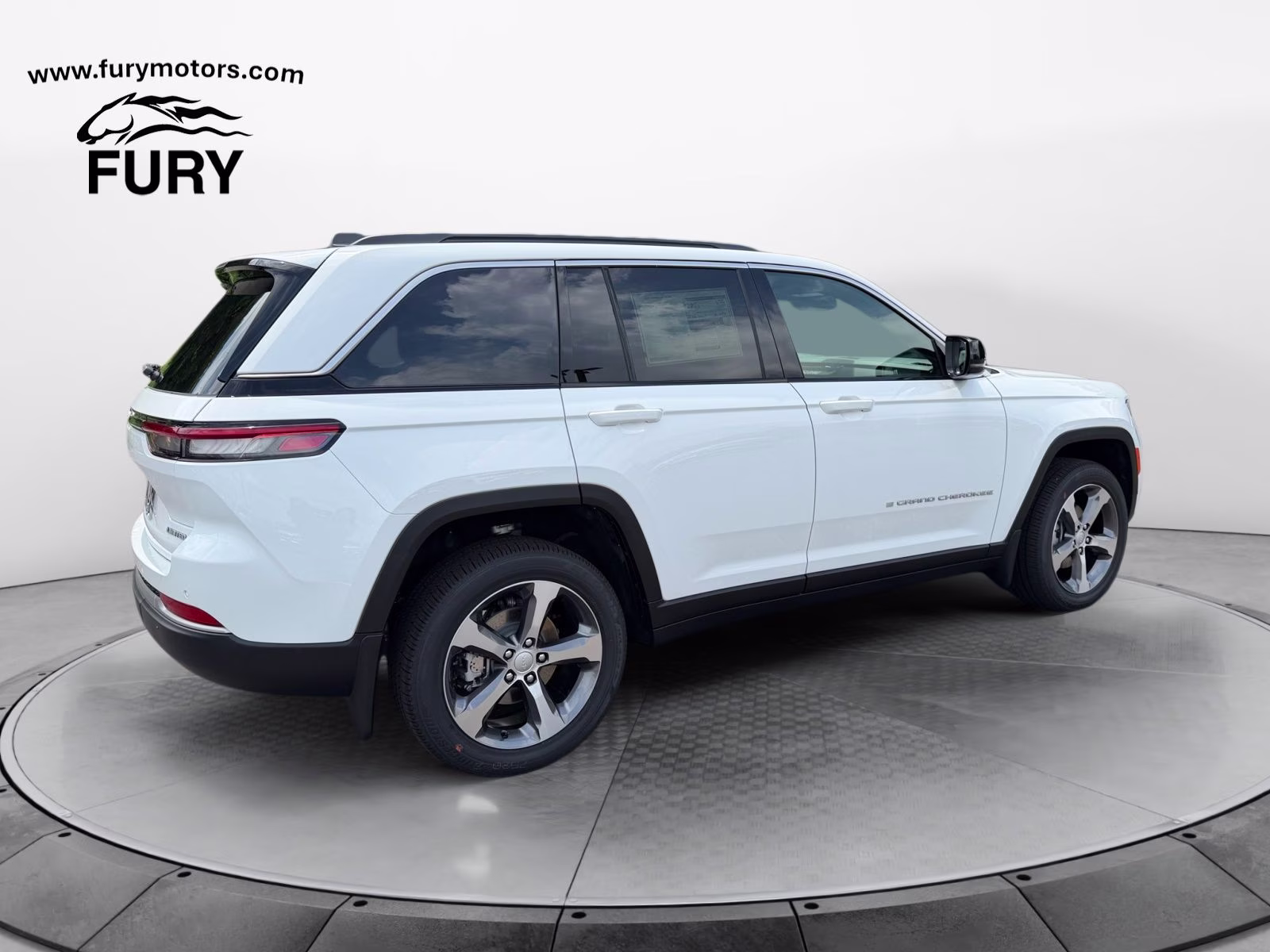2026 Bright White Clearcoat Jeep Grand Cherokee Limited 4X4 SUV