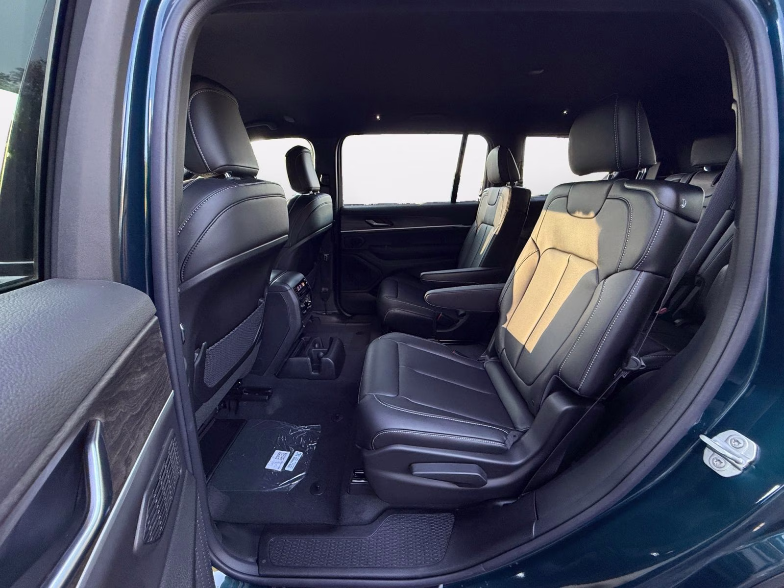 2026 Fathom Blue Pearlcoat Jeep Grand Cherokee L Limited 4X4 SUV