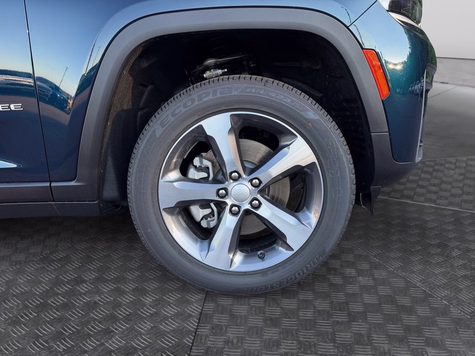 2026 Fathom Blue Pearlcoat Jeep Grand Cherokee L Limited 4X4 SUV