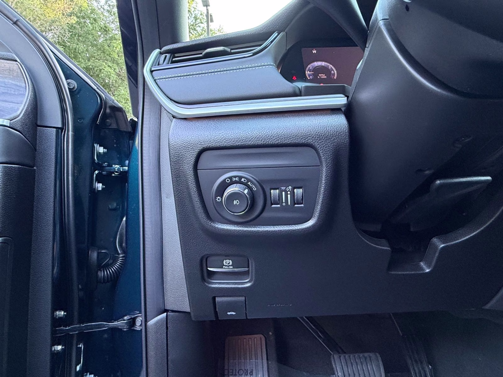 2026 Fathom Blue Pearlcoat Jeep Grand Cherokee L Limited 4X4 SUV