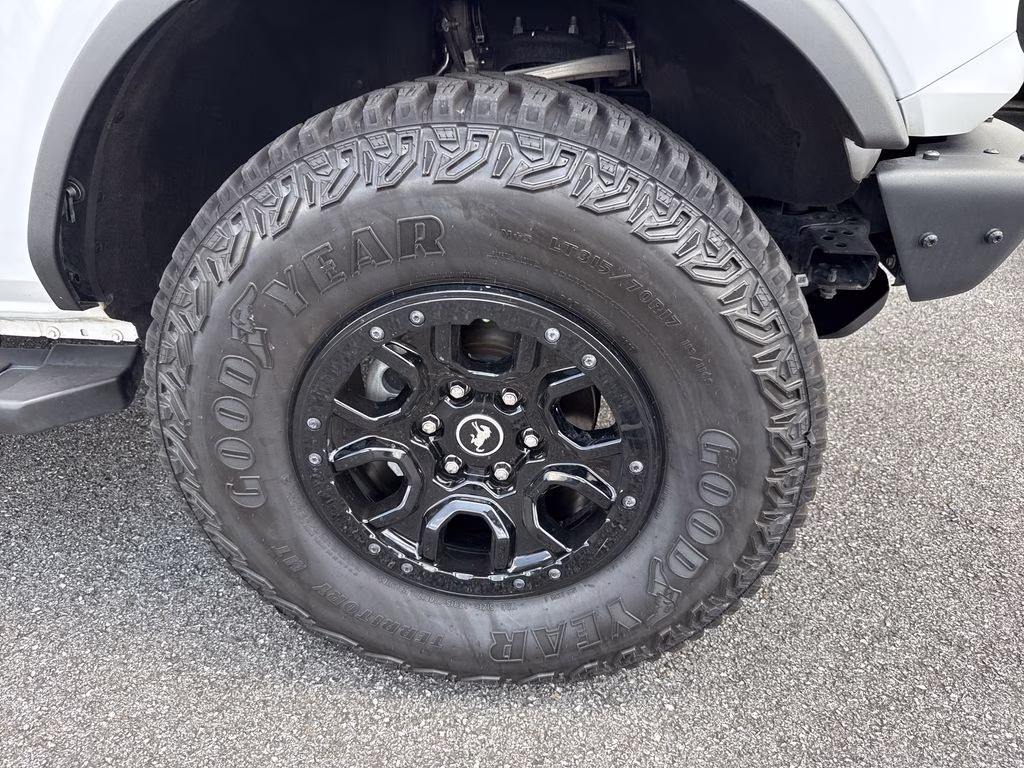 2024 Oxford White Ford Bronco Wildtrak 4X4 SUV