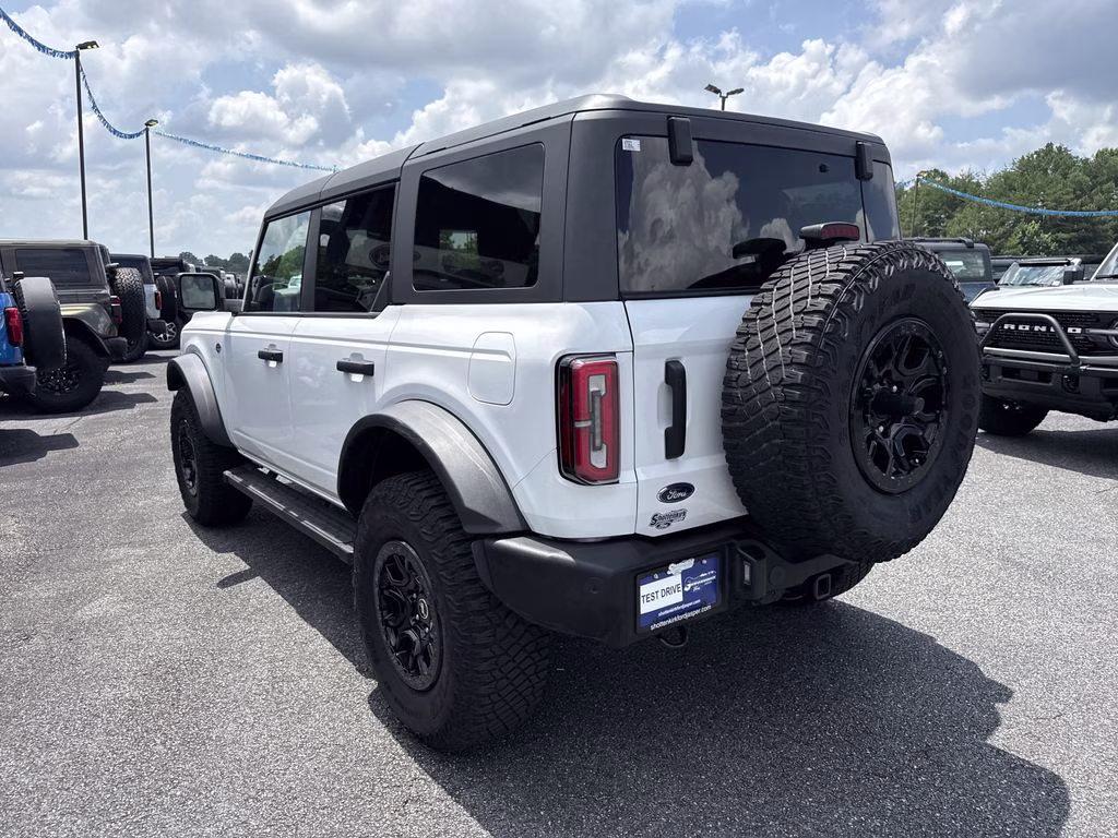 2024 Oxford White Ford Bronco Wildtrak 4X4 SUV