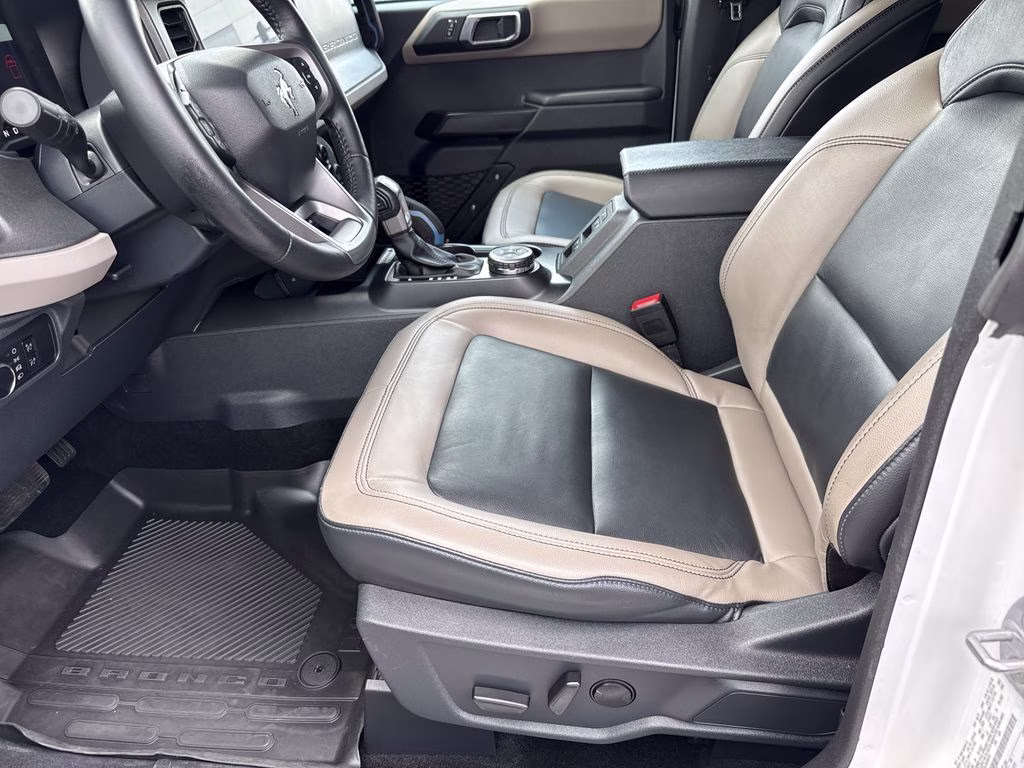 2024 Oxford White Ford Bronco Wildtrak 4X4 SUV