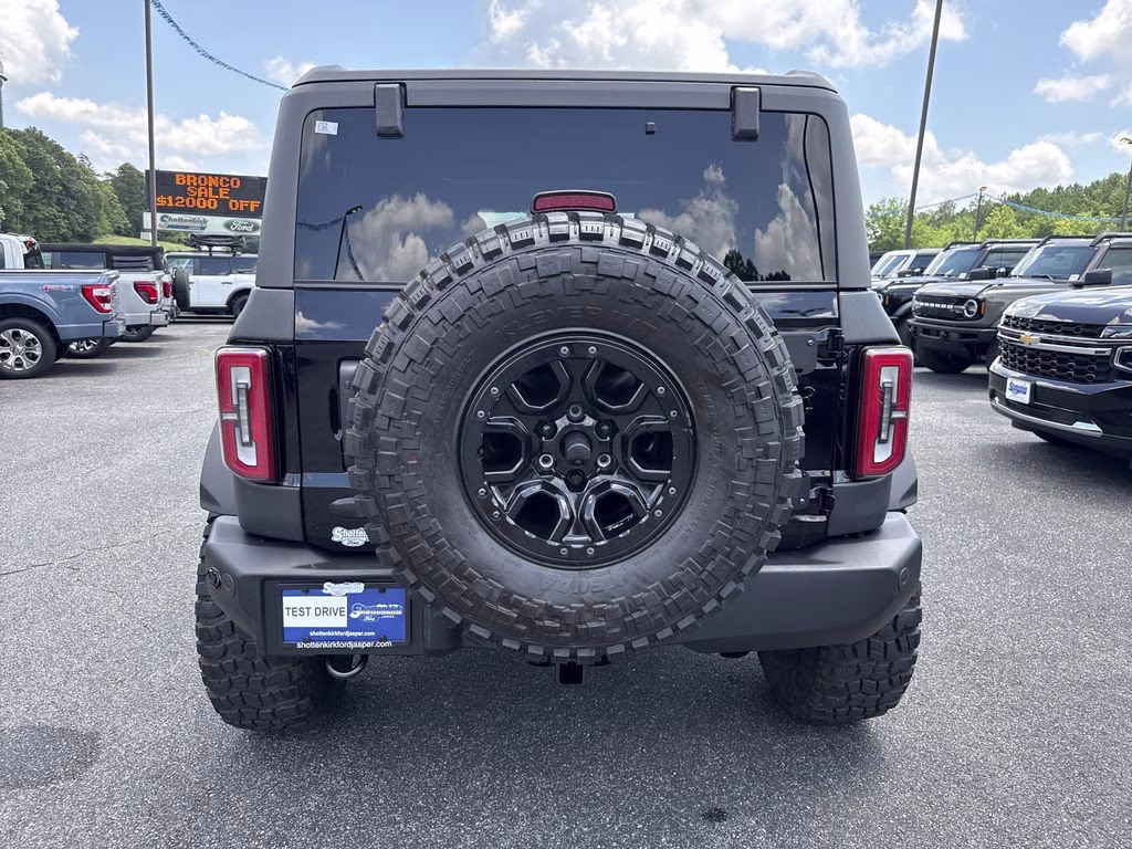 2023 Shadow Black Ford Bronco Wildtrak 4X4 SUV