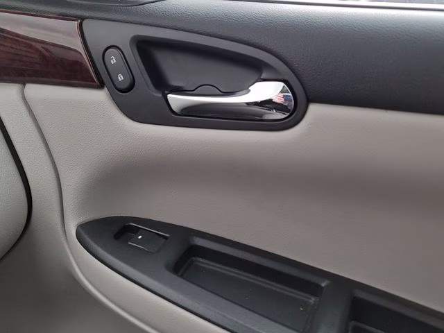 2010 Cyber Gray Metallic Chevrolet Impala LTZ FWD Sedan