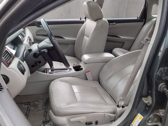 2010 Cyber Gray Metallic Chevrolet Impala LTZ FWD Sedan