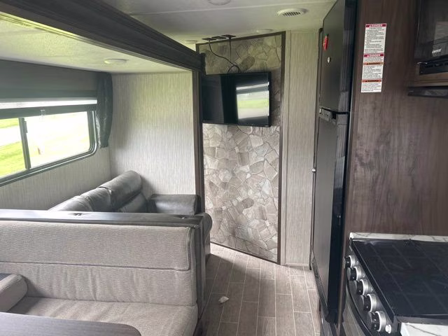 2020 Cherokee Trailer Trailer
