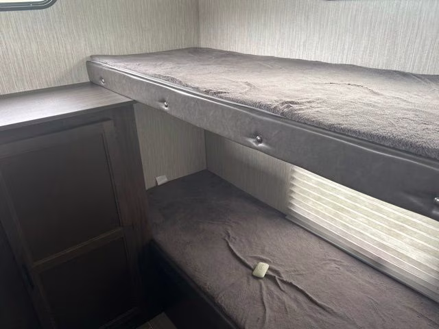 2020 Cherokee Trailer Trailer
