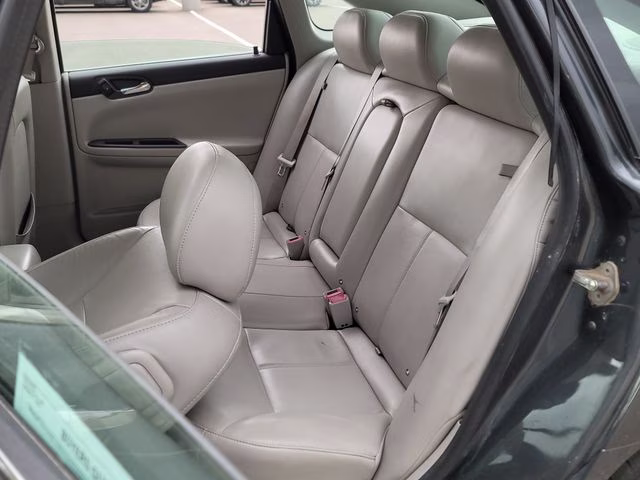 2010 Cyber Gray Metallic Chevrolet Impala LTZ FWD Sedan