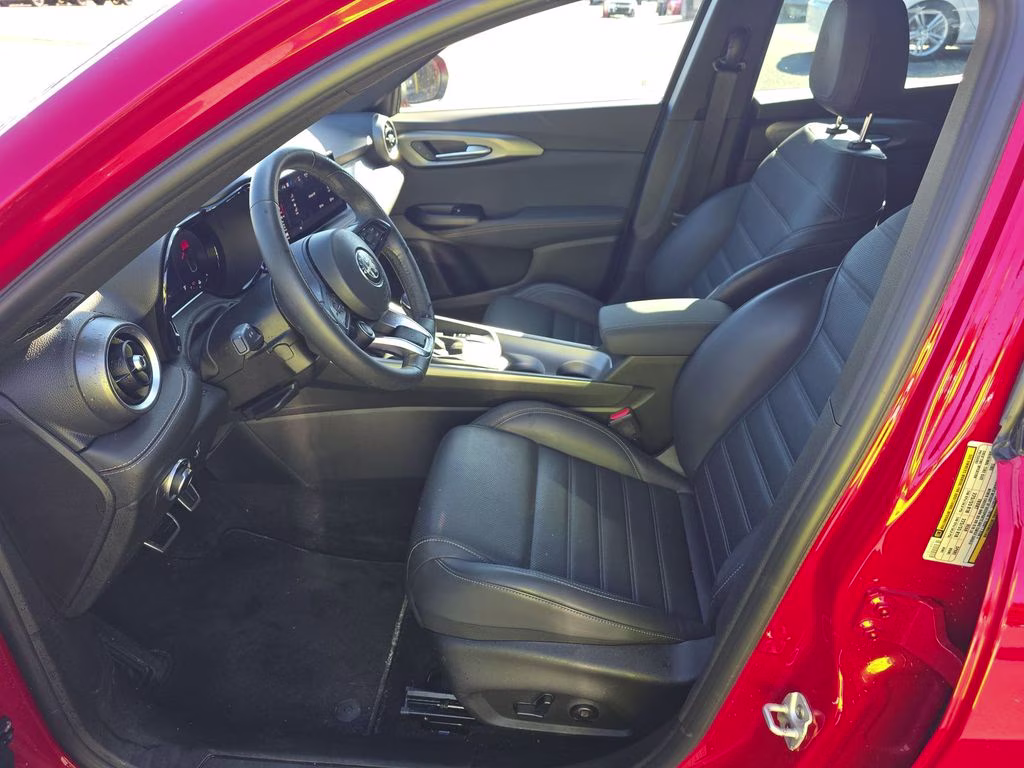 2025 Alfa Rosso Alfa Romeo Tonale Base AWD SUV