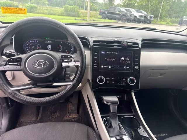 2022 Portofino Gray Hyundai Tucson SE FWD SUV