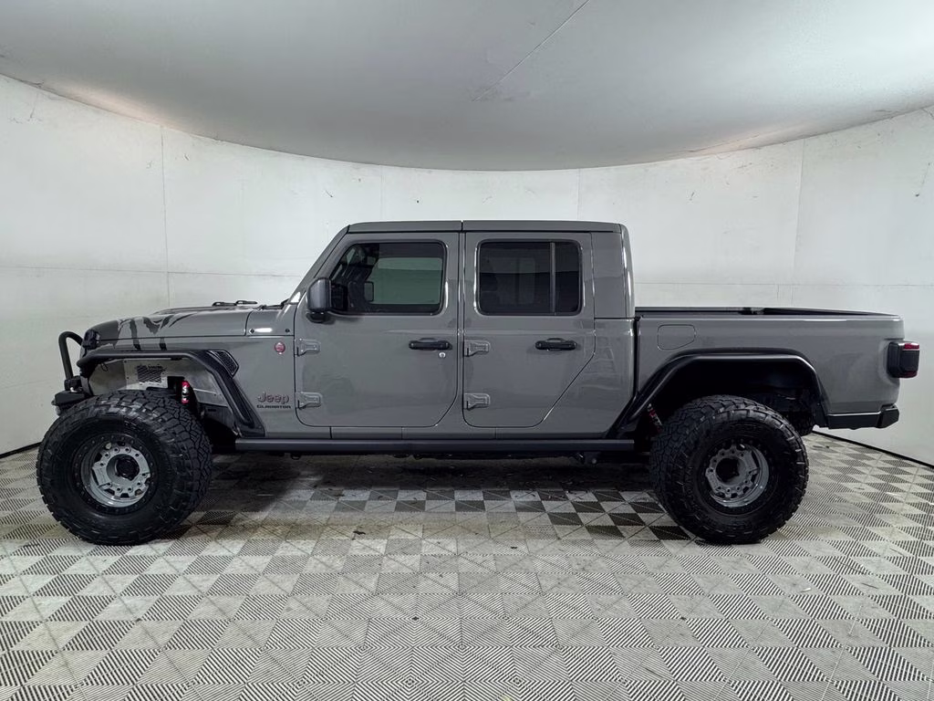 2022 Gray Clearcoat Jeep Gladiator Rubicon 4X4 Truck
