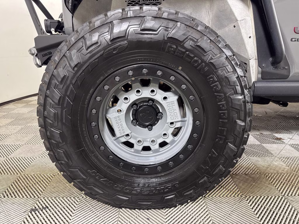 2022 Gray Clearcoat Jeep Gladiator Rubicon 4X4 Truck
