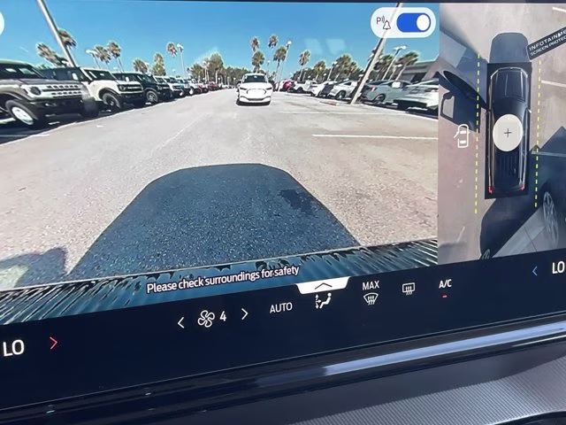 2026 Space Silver Metallic Ford Expedition Active RWD SUV