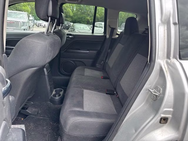 2011 Bright Silver Metallic Clearcoat Jeep Compass Base 4X4 SUV