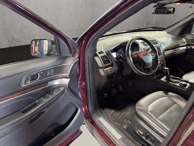 2019 Burgundy Ford Explorer Limited 4X4 SUV