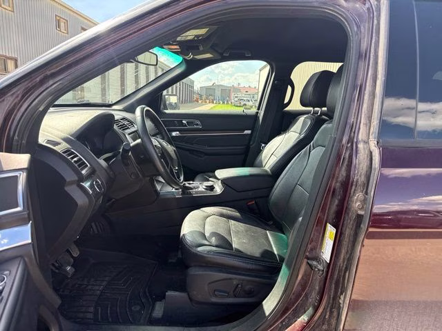 2019 Burgundy Ford Explorer Limited 4X4 SUV