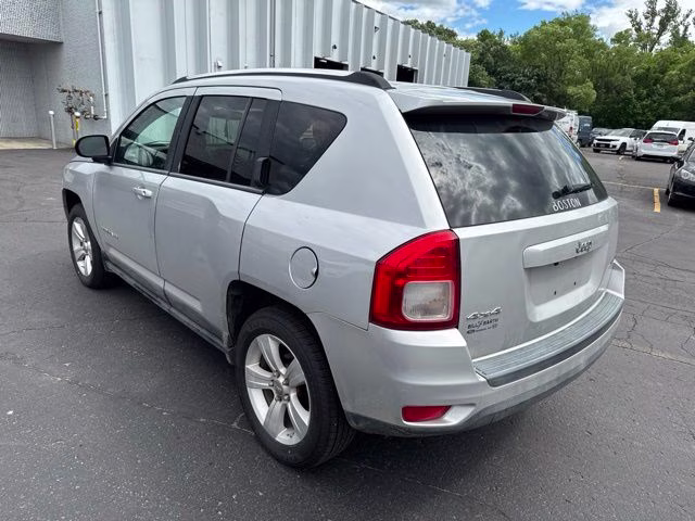 2011 Bright Silver Metallic Clearcoat Jeep Compass Base 4X4 SUV