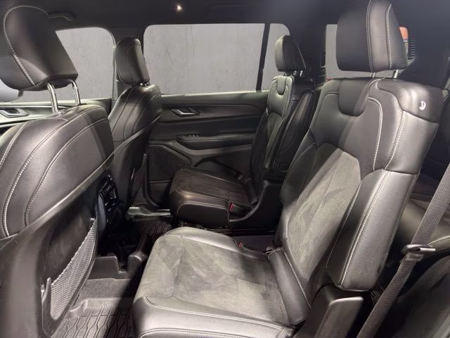 2023 Velvet Red Pearlcoat Jeep Grand Cherokee L Altitude 4X4 SUV