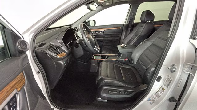 2022 Platinum White Pearl Honda CR-V Hybrid Touring AWD SUV