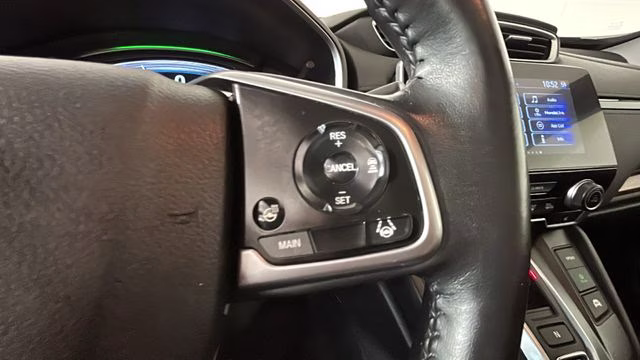 2022 Platinum White Pearl Honda CR-V Hybrid Touring AWD SUV