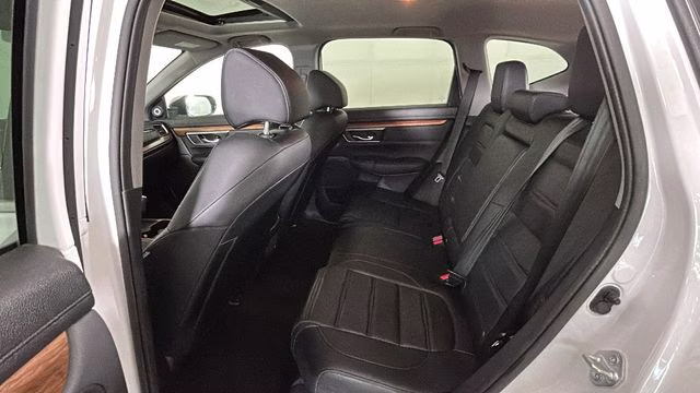2022 Platinum White Pearl Honda CR-V Hybrid Touring AWD SUV