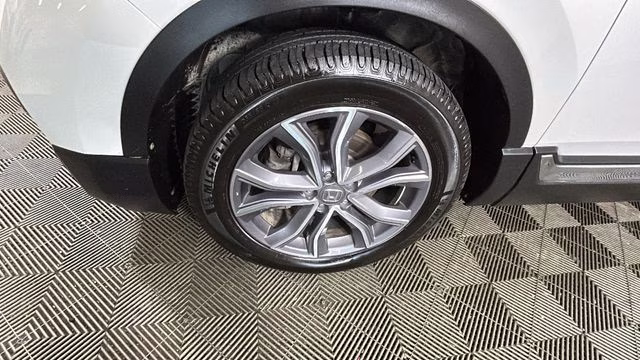 2022 Platinum White Pearl Honda CR-V Hybrid Touring AWD SUV