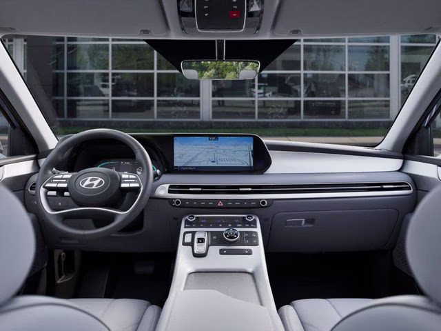 2025 Typhoon Silver Hyundai Palisade SEL AWD SUV