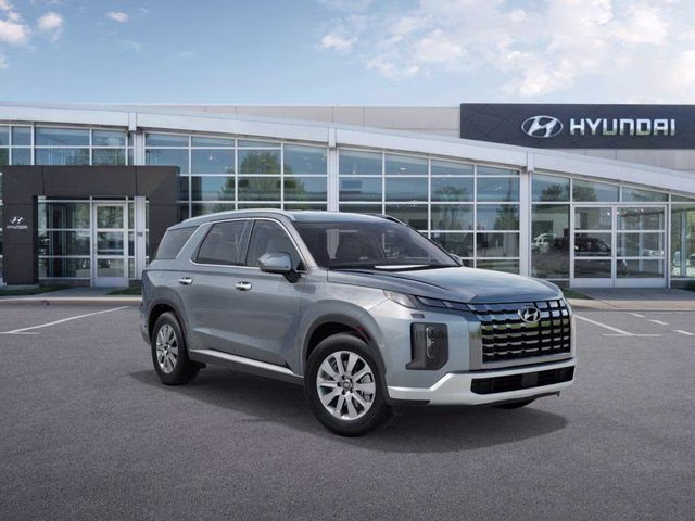2025 Typhoon Silver Hyundai Palisade SEL AWD SUV