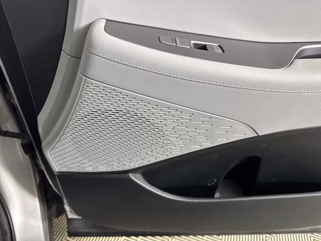 2025 Typhoon Silver Hyundai Palisade SEL AWD SUV