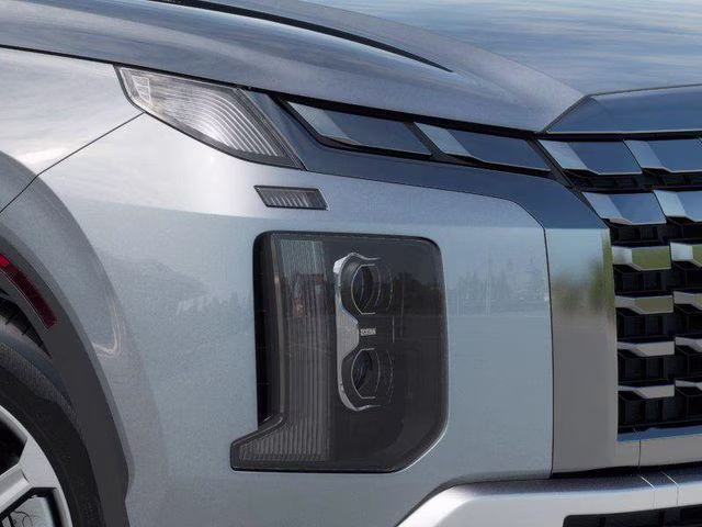 2025 Typhoon Silver Hyundai Palisade SEL AWD SUV