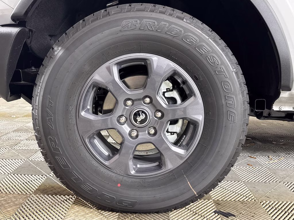 2026 Avalanche Gray Ford Bronco Big Bend 4X4 SUV