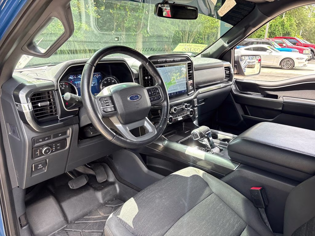 2022 Blue Metallic Ford F-150 XLT 4X4 Truck