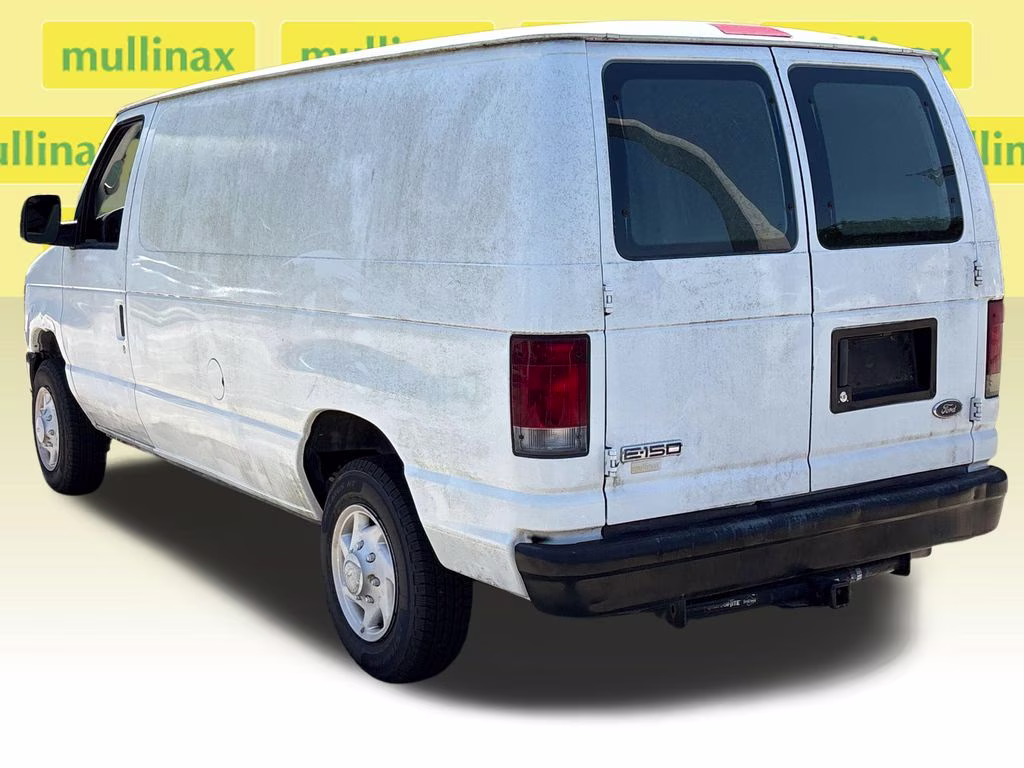 2008 Oxford White Clearcoat Ford E-150 Commercial RWD Van