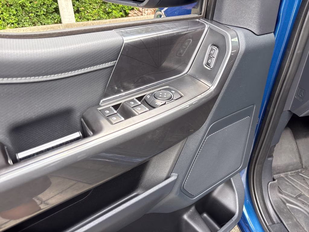 2022 Blue Metallic Ford F-150 XLT 4X4 Truck