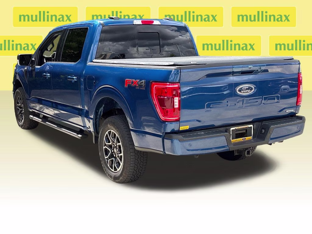 2022 Blue Metallic Ford F-150 XLT 4X4 Truck