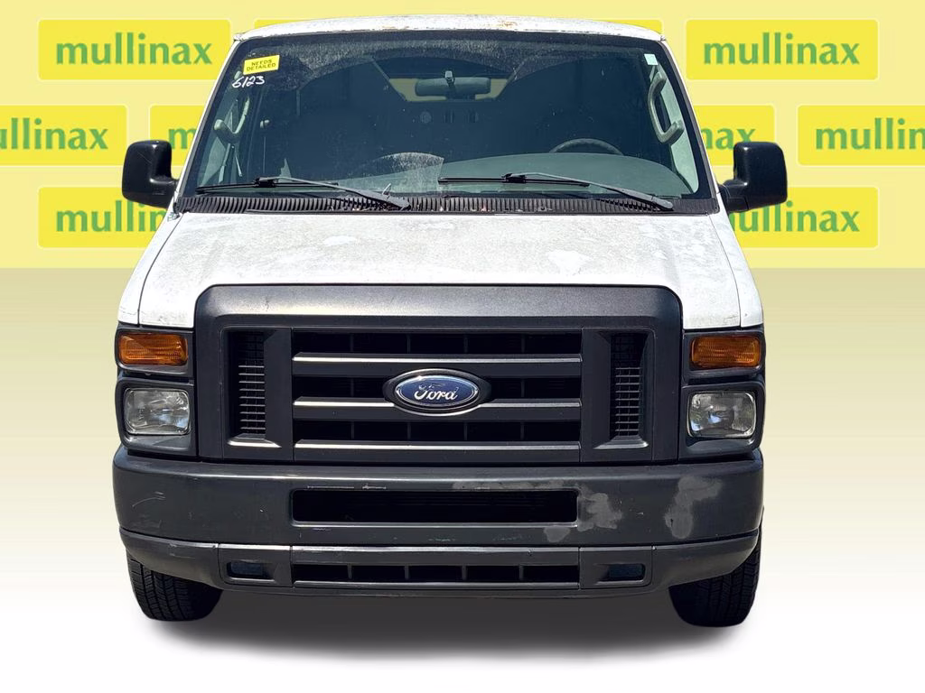 2008 Oxford White Clearcoat Ford E-150 Commercial RWD Van