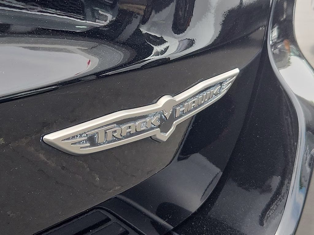 2018 Diamond Black Crystal Pearlcoat Jeep Grand Cherokee Trackhawk 4X4 SUV
