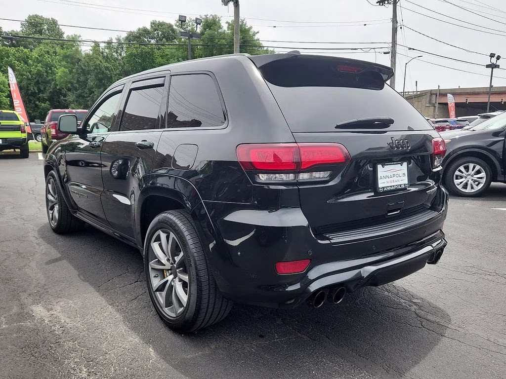2018 Diamond Black Crystal Pearlcoat Jeep Grand Cherokee Trackhawk 4X4 SUV