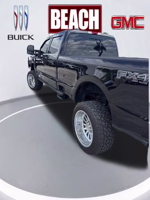 2024 Agate Black Metallic Ford Super Duty F-350 SRW Lariat 4X4 Truck