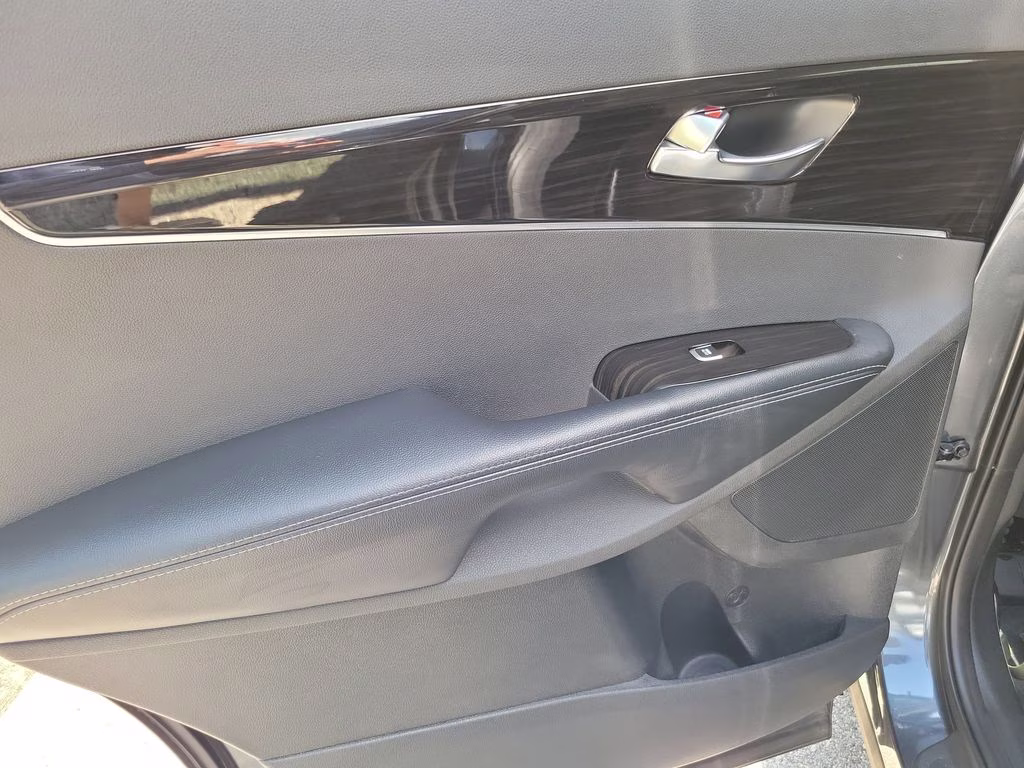 2020 Gravity Grey Kia Sorento EX V6 FWD SUV