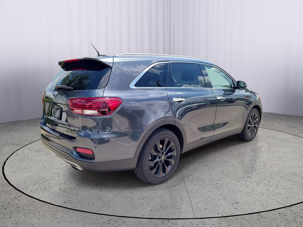 2020 Gravity Grey Kia Sorento EX V6 FWD SUV
