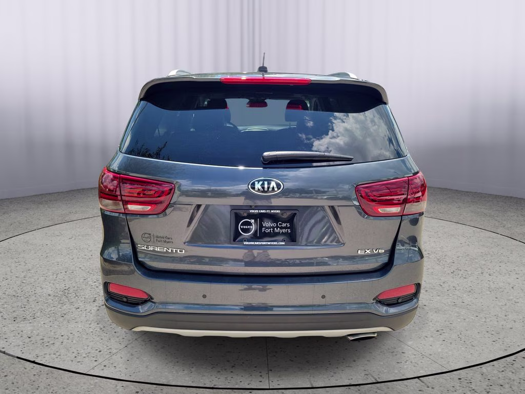 2020 Gravity Grey Kia Sorento EX V6 FWD SUV