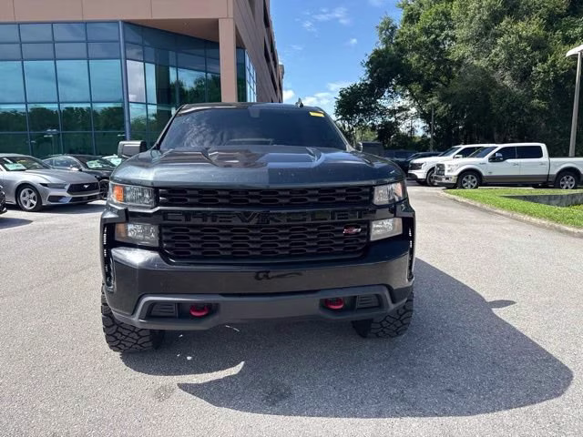 2019 Shadow Gray Metallic Chevrolet Silverado 1500 Custom Trail Boss Crew Cab Pickup 4X4 Truck
