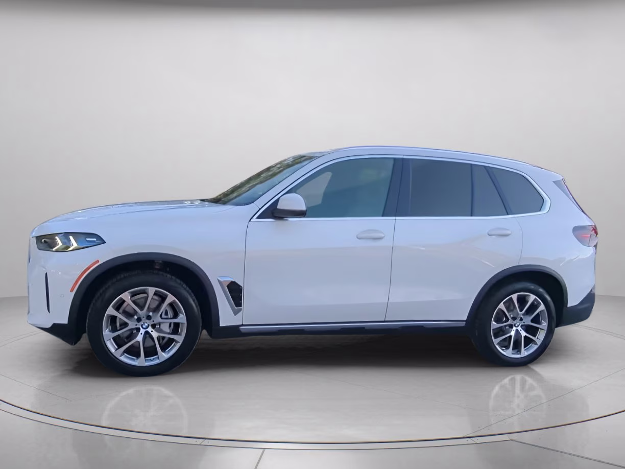 2025 Alpine White BMW X5 xDrive40i AWD SUV