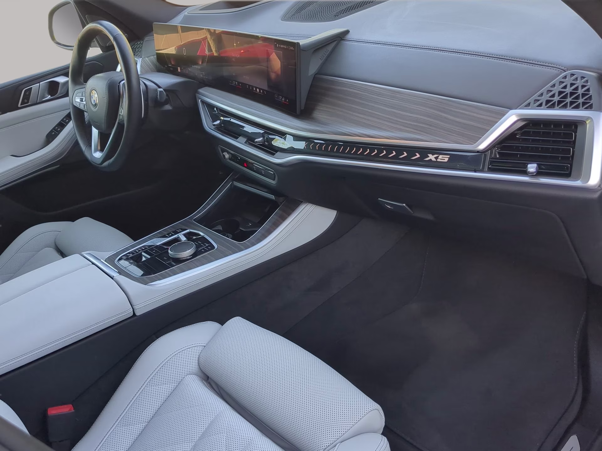 2025 Alpine White BMW X5 xDrive40i AWD SUV