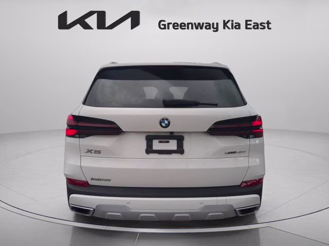 2025 Alpine White BMW X5 xDrive40i AWD SUV