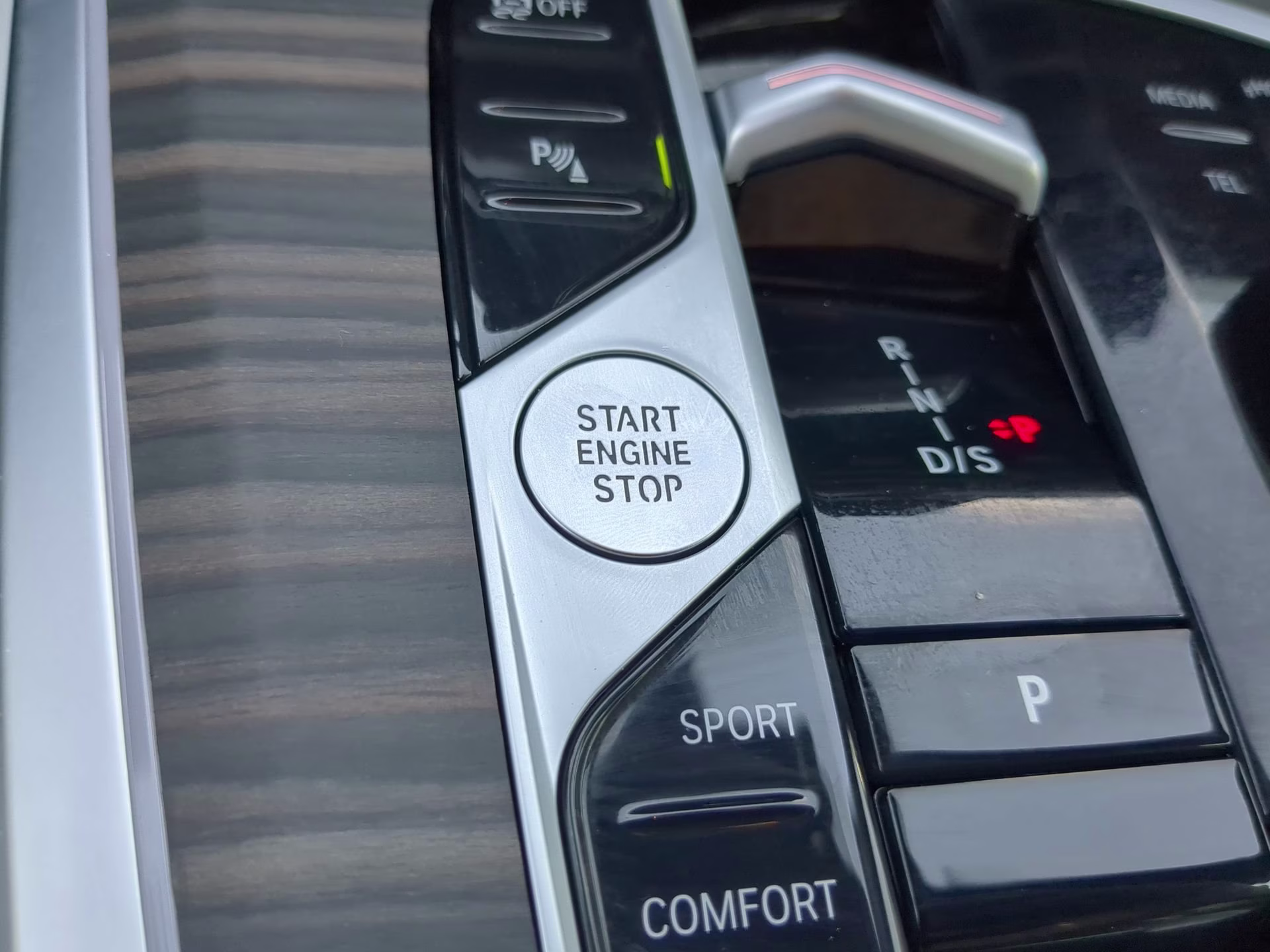 2025 Alpine White BMW X5 xDrive40i AWD SUV